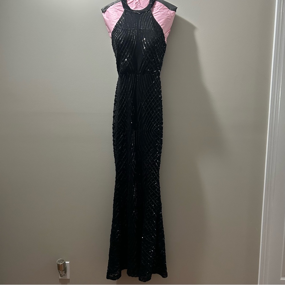 Like New Black Mermaid Sequin Gown by Fashion Nova